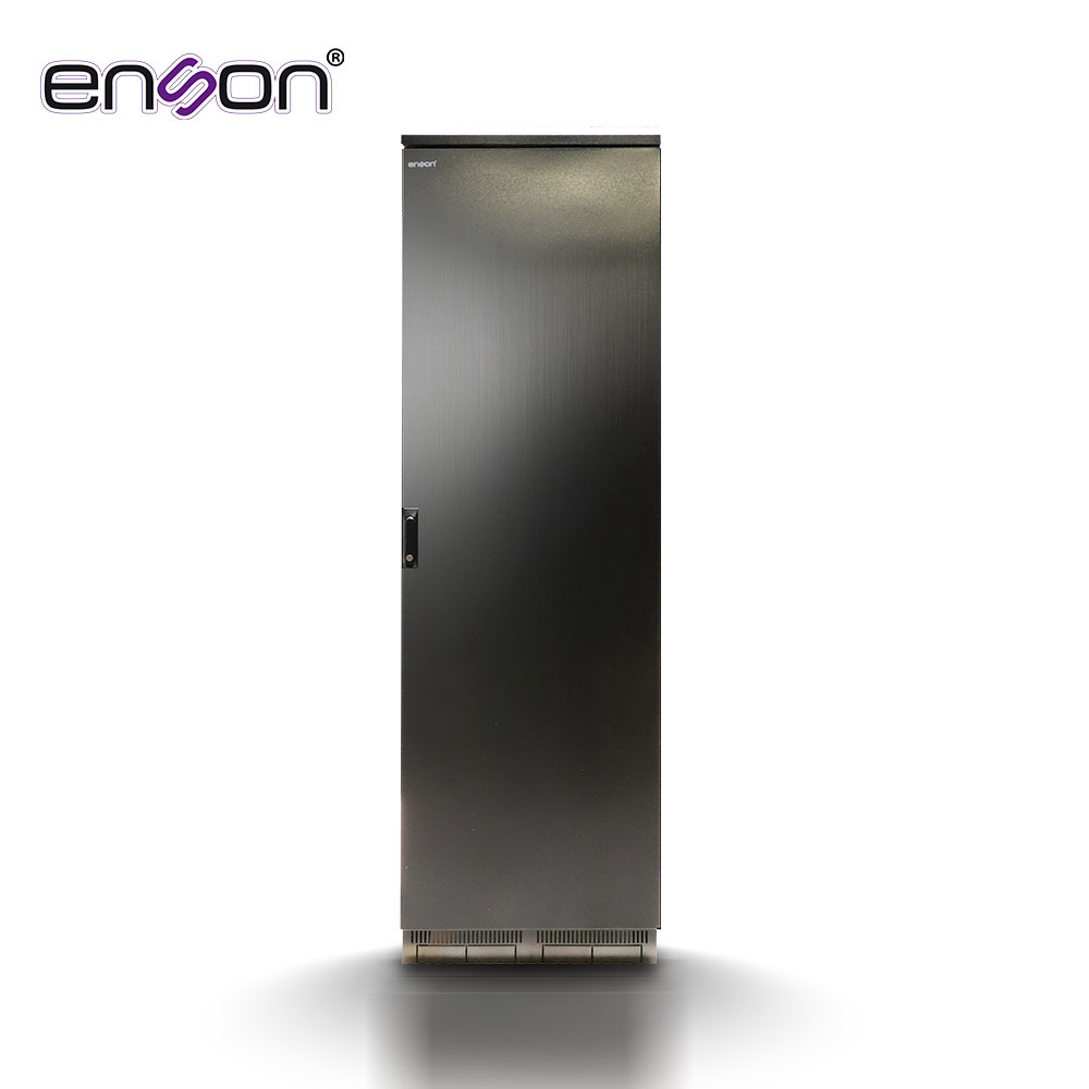 Gabinete Exterior 42UR Enson Ens-rkgb042u8 600X800 Fabricado En Acero Con Tira Sellada En Puerta Delantera Y Trasera 